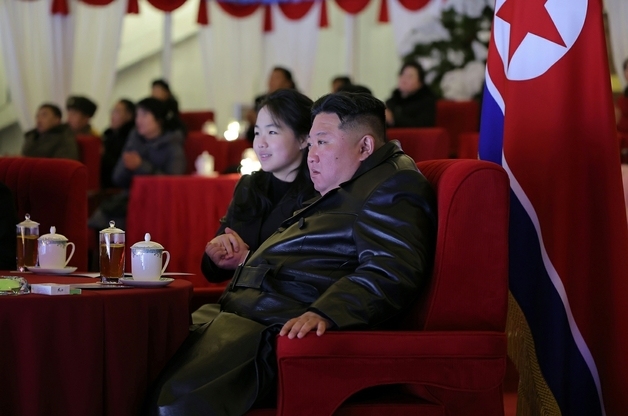 이제 '시책 의견'까지 내는 '후계자' 주애…'공식 직함' 부여에 주목