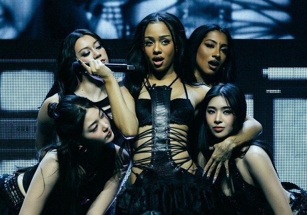 캣츠아이, 2일 신곡 '인터넷 걸' 발매…경쾌한 퍼포먼스 예고