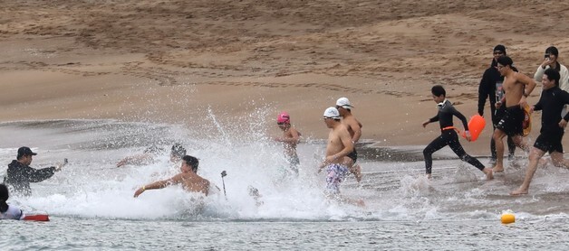 서귀포 바다에서 시작하는 새해