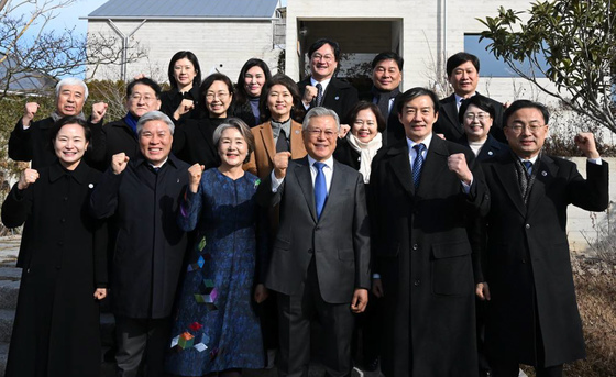 조국혁신당 지도부, 문재인 전 대통령 예방