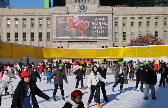 '붉은 말' 기운으로 힘껏 달려요