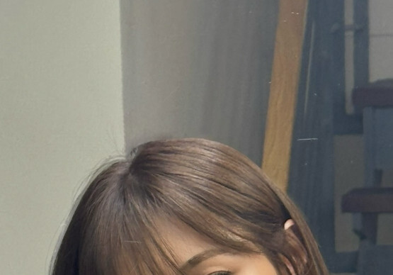 40세 맞아? 고준희, 모공 하나 없는 꿀피부 공개…"목디스크로 아팠던 한 주"