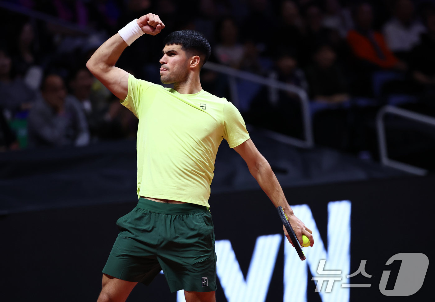 (인천=뉴스1) 김민지 기자 = 카를로스 알카라스가 10일 오후 인천 중구 인스파이어 아레나에서 열린 현대카드 슈퍼매치 14 얀니크 신네르와의 경기에서 득점 후 기뻐하고 있다. 2 …