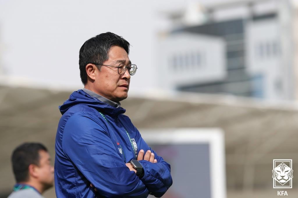 본문 이미지 - 이민성 감독(사진)이 이끄는 한국 23세 이하 축구대표팀이 10일 사우디아라비아에서 열린 2026 AFC U23 아시안컵 조별리그 C조 2차전에서 레바논에 4-2로 승리했다. (대한축구협회 제공)