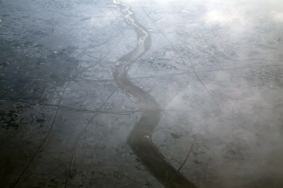 눈 세상으로 변한 전북 금강일대