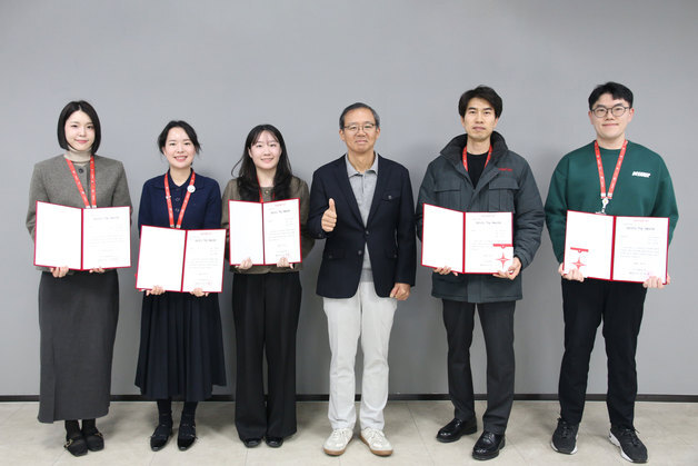 이스타항공, 기내 난동 제압 등 '안전 기여 직원' 포상