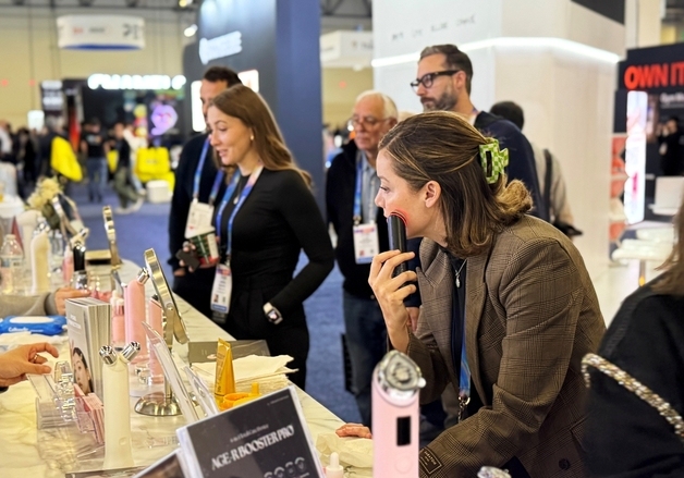 "메디큐브 부스에만 1600명 몰려"…에이피알, CES 2026 성료