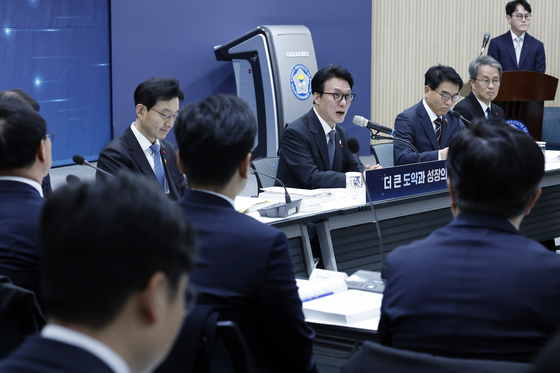 김민석 국무총리, 5개처·원안위 업무보고 모두 발언