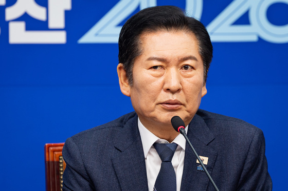 與, 공소청·중수청법 정책의총…정청래, 의원들엔 '함구령'