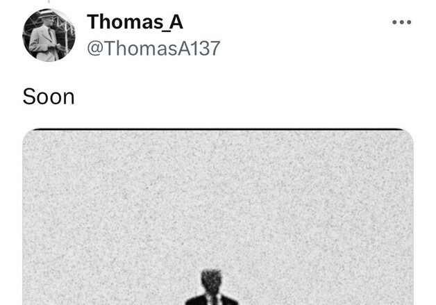 트럼프 SNS에 '얼굴 없는 트럼프' 섬뜩 사진…군사행동 예고?