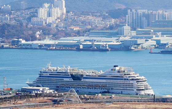 설 연휴 크루즈선 총 22회 입항…관세청 특별통관지원반 운영