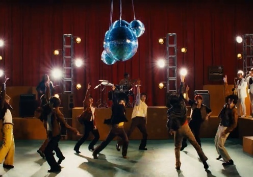 엔싸인, 신곡 '펑키 라이크 미' MV 티저 오픈…에너제틱 퍼포먼스