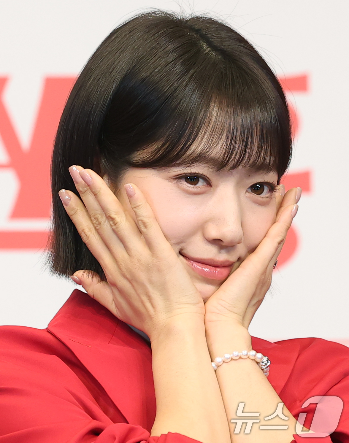 (서울=뉴스1) 권현진 기자 = 배우 박신혜가 12일 서울 구로구 더링크 호텔에서 열린 tvN 새 토일드라마 ‘언더커버 미쓰홍’(연출 박선호 / 극본 문현경) 제작발표회에 참석해 …