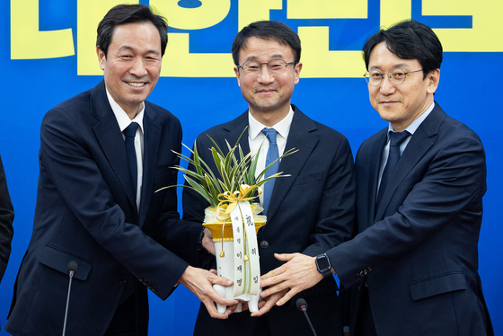 李대통령 "한병도는 원내대표 적임자"…韓 "확실히 뒷받침"