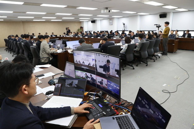 “국민에게 보고드립니다”…조달청 개청 후 첫 정책회의 생중계