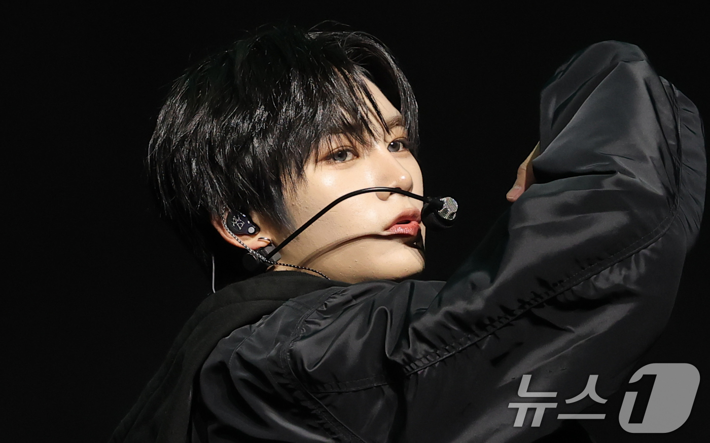 (서울=뉴스1) 권현진 기자 = 그룹 알파드라이브원(ALD1)의 안신이 12일 서울 용산구 블루스퀘어 SOL트래블홀에서 열린 미니 1집  'EUPHORIA'(유포리아) 발매 쇼케이 …