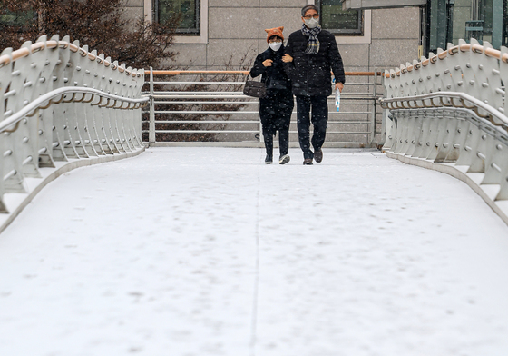 눈길 조심하세요