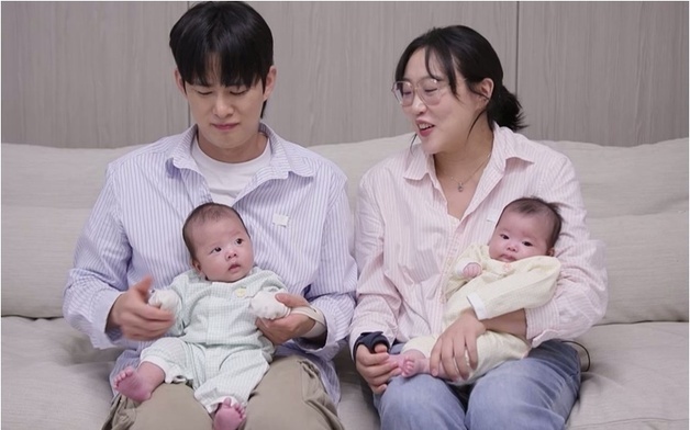 임라라♥손민수, '슈돌' 합류…생후 59일 된 쌍둥이 남매 공개