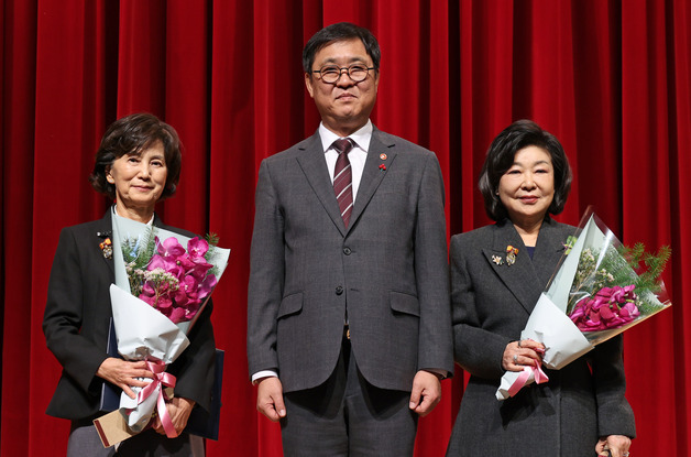 김은경 온양민속박물관장·박춘순 해든뮤지엄 관장, 대통령 표창