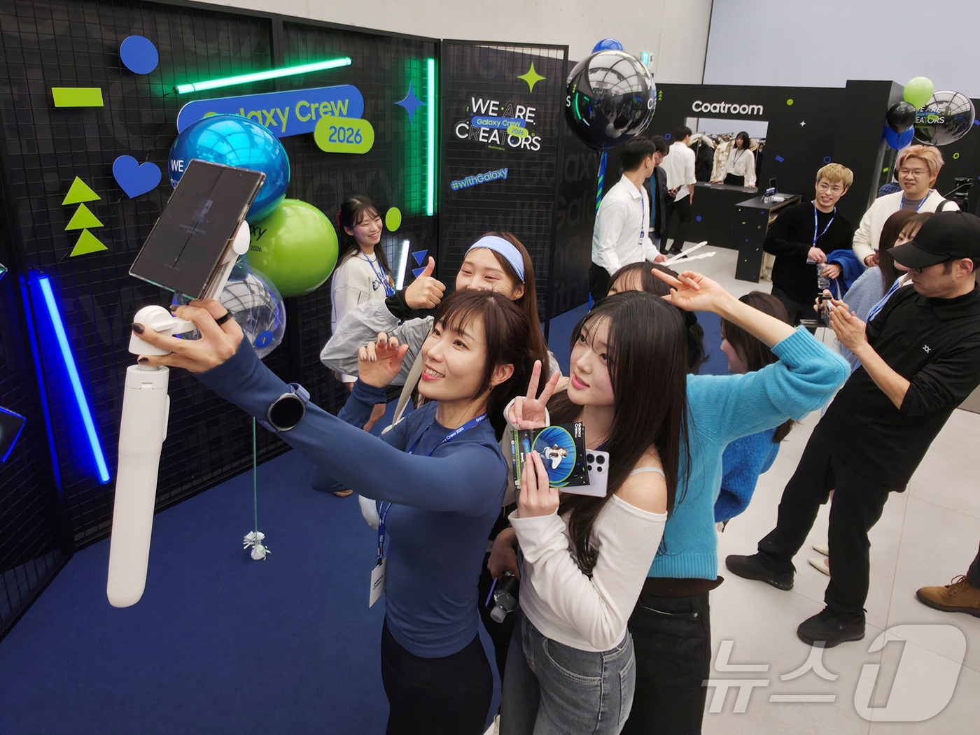 (서울=뉴스1) = 삼성전자가 지난 9일 삼성 강남에서 갤럭시 콘텐츠 크리에이터 '갤럭시 크루 2026' 발대식을 개최했다고 13일 밝혔다. 사진은 '갤럭시 크루 2026' 발대식 …