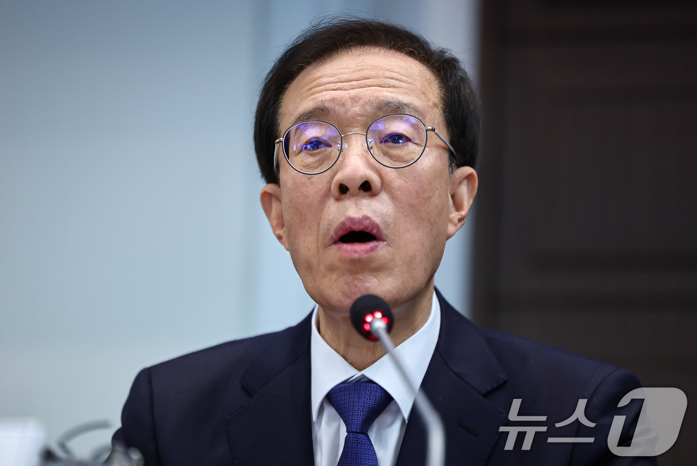 (서울=뉴스1) 김도우 기자 = 이석연 국민통합위원회 위원장이 13일 서울 중구 프레스센터에서 열린 관훈클럽 초청 토론회에 참석해 발언하고 있다. 2026.1.13/뉴스1