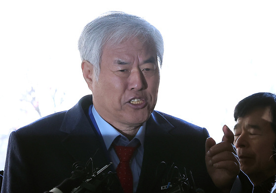 입장 밝히는 전광훈 목사