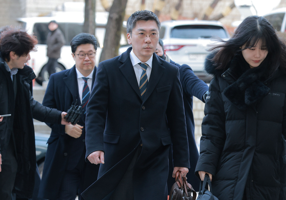 구속심사 향하는 김정환 MBK 부사장