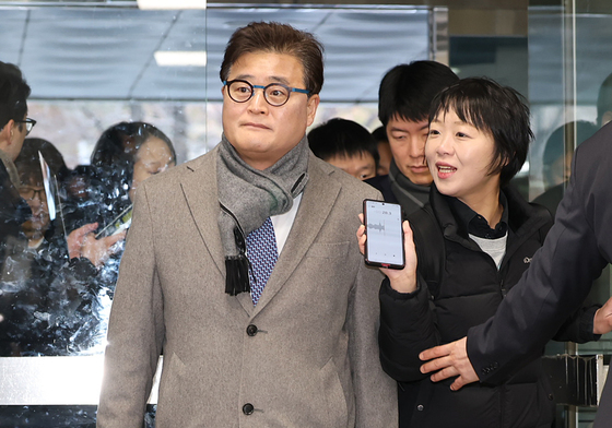 박억수 특검보, 윤석열 1심 결심공판 참석