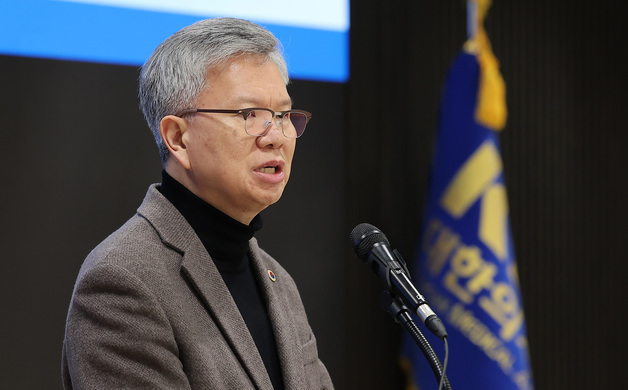 의협 "정부 의대증원 부실 추계, 끝까지 바로 잡겠다"