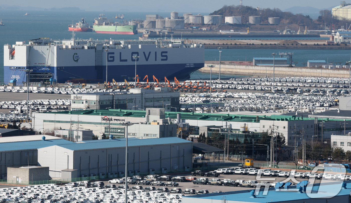 (평택=뉴스1) 김영운 기자 = 미국 연방대법원이 도널드 트럼프 행정부가 국제긴급경제권한법(IEEPA)에 근거해 부과한 상호관세에 대한 최종 결정을 이르면 오는 14일(현지시간) …