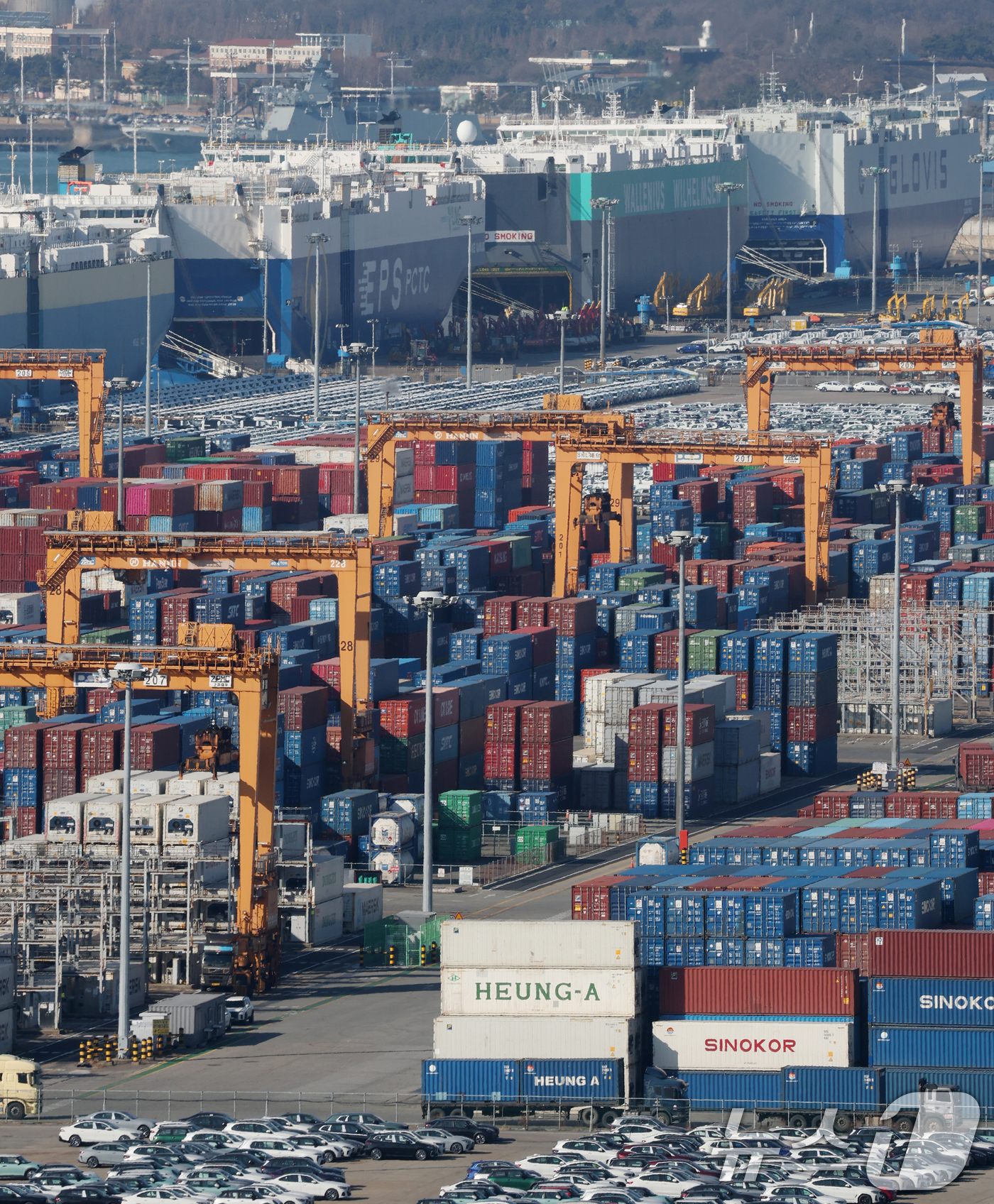 (평택=뉴스1) 김영운 기자 = 미국 연방대법원이 도널드 트럼프 행정부가 국제긴급경제권한법(IEEPA)에 근거해 부과한 상호관세에 대한 최종 결정을 이르면 오는 14일(현지시간) …