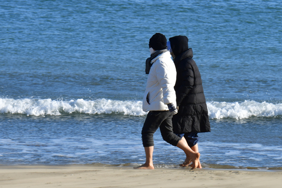 추우는 추위로 이겨낸다