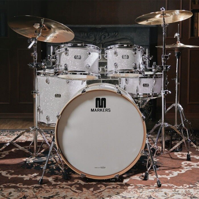 본문 이미지 - 이재명 대통령이 다카이치 총리에게 선물한 드럼.(청와대 제공)