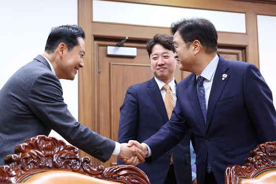 장동혁·이준석 접견하는 우원식 의장