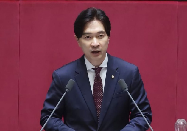 학대받은 동물과 가해자 '분리 조치'…동물보호법 개정안 발의