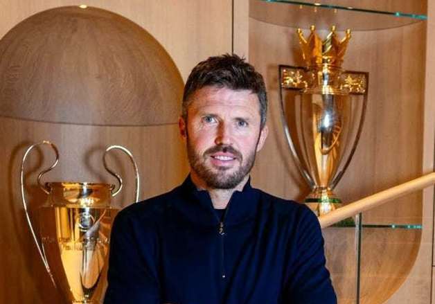 맨유, '레전드' 마이클 캐릭 임시 감독 임명…잔여 시즌 이끈다