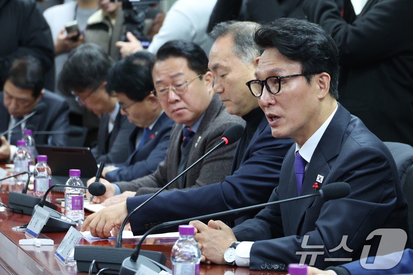 (서울=뉴스1) 신웅수 기자 = 김민석 국무총리가 14일 서울 여의도 국회 의원회관에서 열린 광주·전남 통합추진 특위 간담회에서 발언하고 있다. 2026.1.14/뉴스1