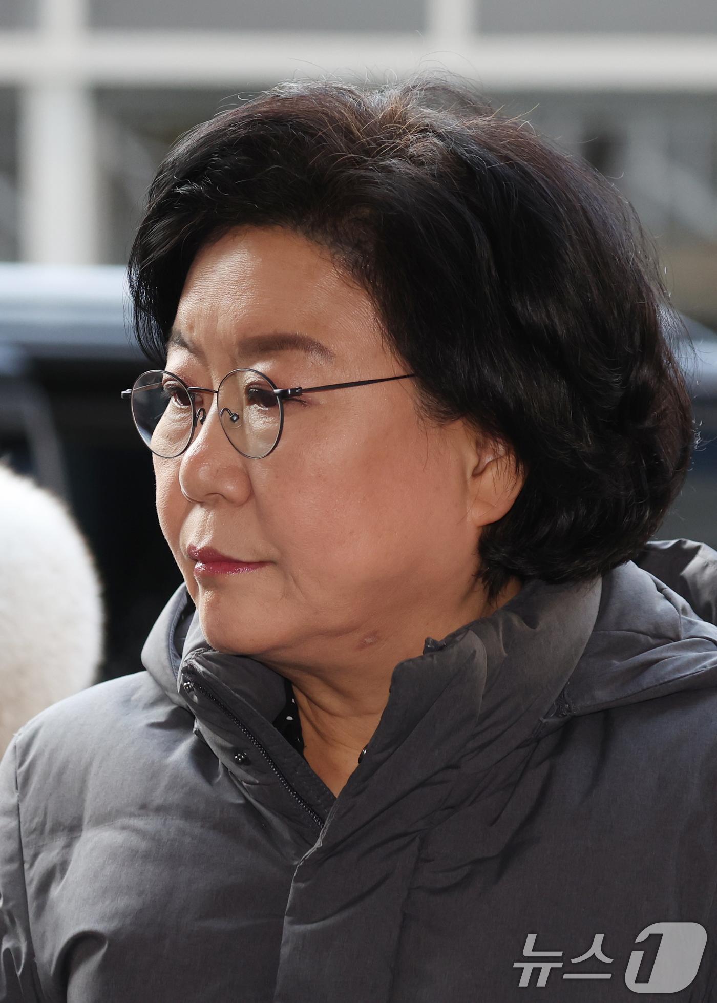 (서울=뉴스1) 김명섭 기자 = 이혜훈 기획예산처 장관 후보자가 14일 오전 서울 중구 예금보험공사에 마련된 인사청문회 준비 사무실로 출근하고 있다. 2026.1.14/뉴스1