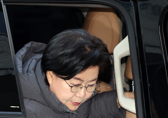 이혜훈 후보자, 인사청문회 준비 사무실로 출근