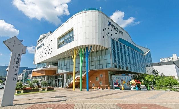 증평군, 작은도서관 순회사서 지원사업 선정…활성화 시동