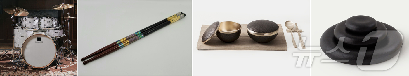 (서울=뉴스1) 허경 기자 = 청와대가 이재명 대통령이 한일 정상회담을 계기로 다카이치 사나에 일본 총리 부부를 준비한 선물을 공개했다. 사진은 드럼과 드럼스틱, 유기 옻칠 수공예 …