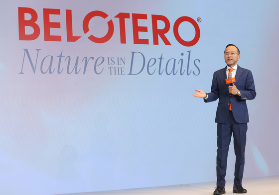 인사말 하는 로렌스 시오우 대표