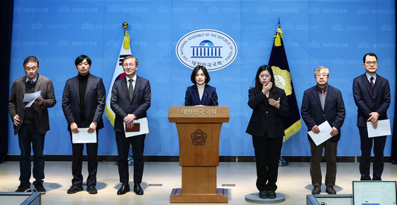 검찰개혁 자문위원 6인 '집단 사퇴'