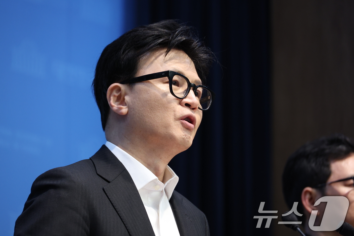 (서울=뉴스1) 신웅수 기자 = 한동훈 전 국민의힘 대표가 14일 오후 서울 여의도 국회에서 국민의힘 제명 관련 입장을 밝히는 기자회견을 하고 있다. 2026.1.14/뉴스1