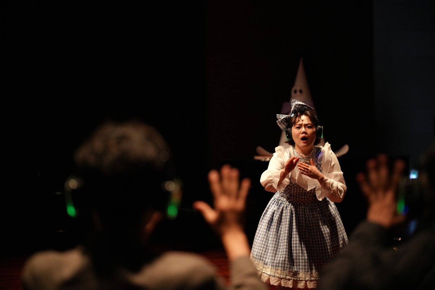 본문 이미지 - '극장의 도로시' 공연 장면(강동문화재단 제공)