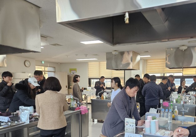 충주 한우 가공상품 4종 개발…스지탕·육개장 등 축협서 판매