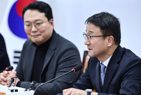 인사말 하는 한병도 원내대표