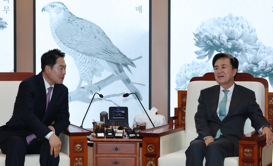 대전충남 행정통합 대화하는 김태흠-장동혁