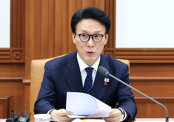 金총리 "기업 규제 합리화 과제 79건 우선 개선…부담 낮출 것"