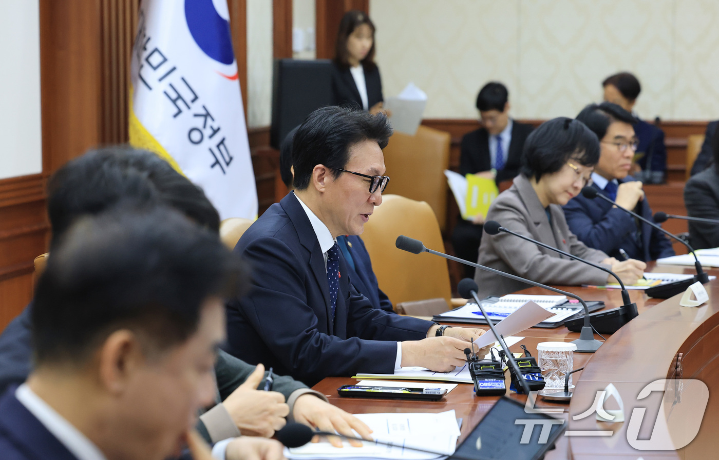 (서울=뉴스1) 임세영 기자 = 김민석 국무총리가 15일 서울 종로구 정부서울청사에서 열린 국가정책조정회의에서 모두발언을 하고 있다. 2026.1.15/뉴스1